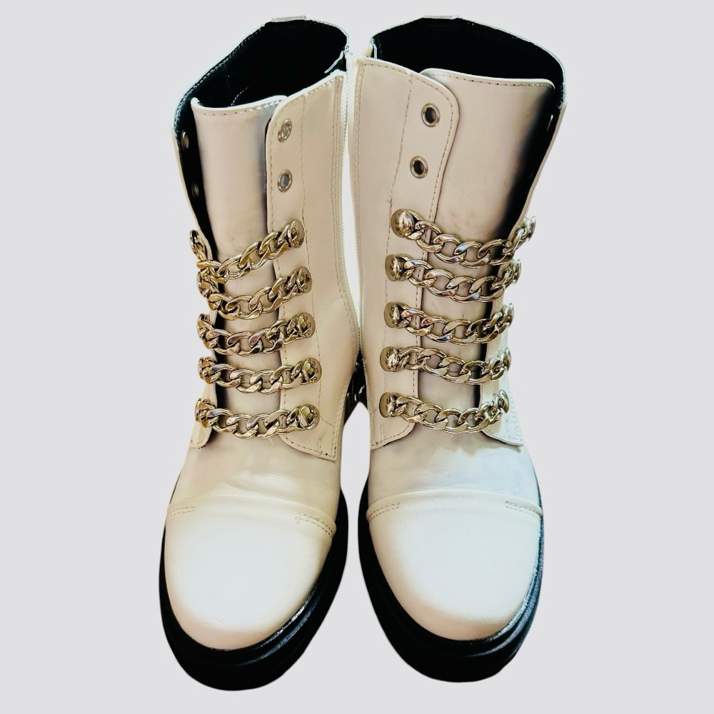 Circus by Sam Edelman Gili Combat Boot in Bright White Sz 6 - all season style!